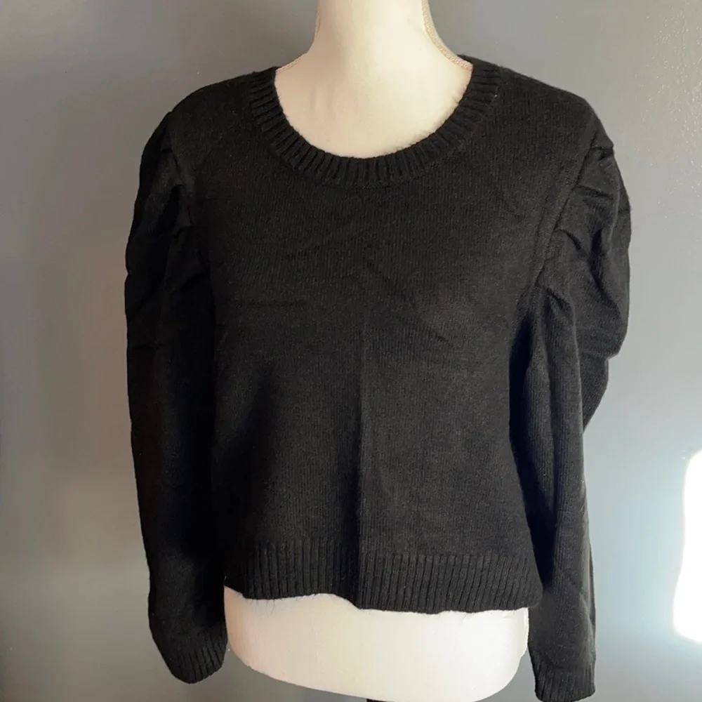 Sweater - Picture 5 of 8